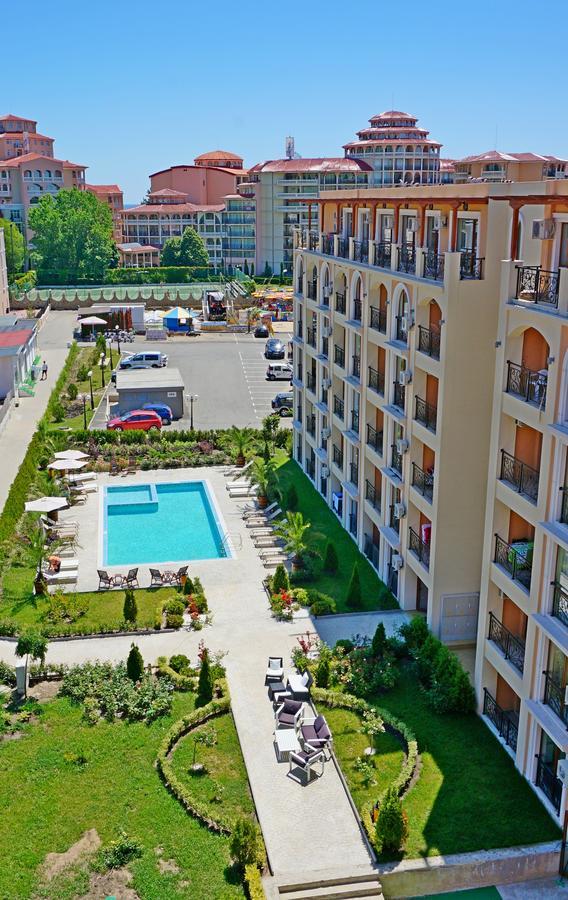 Gt Privilege Fort Beach Apartments Elenite Exteriör bild